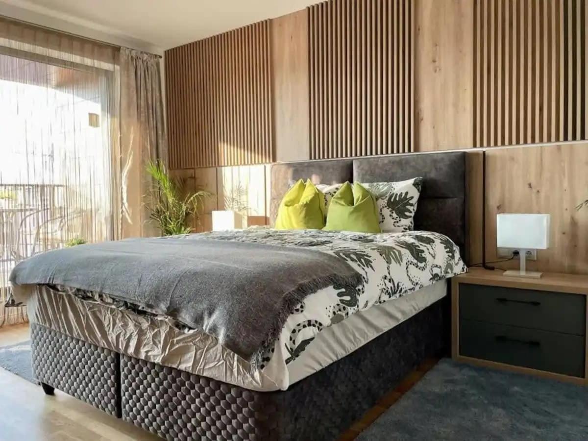 Joy City Stay Cosmopolit 503 Braşov Extérieur photo